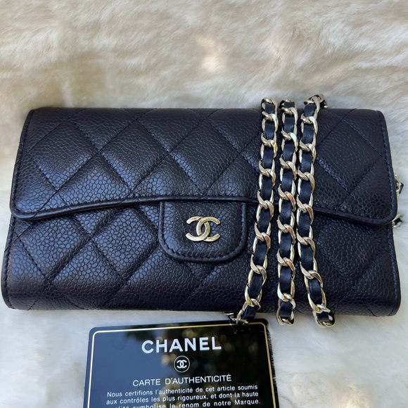 💙CHANEL CLASSIC FLAP WALLET WOC 💙 - Picture 9 of 17